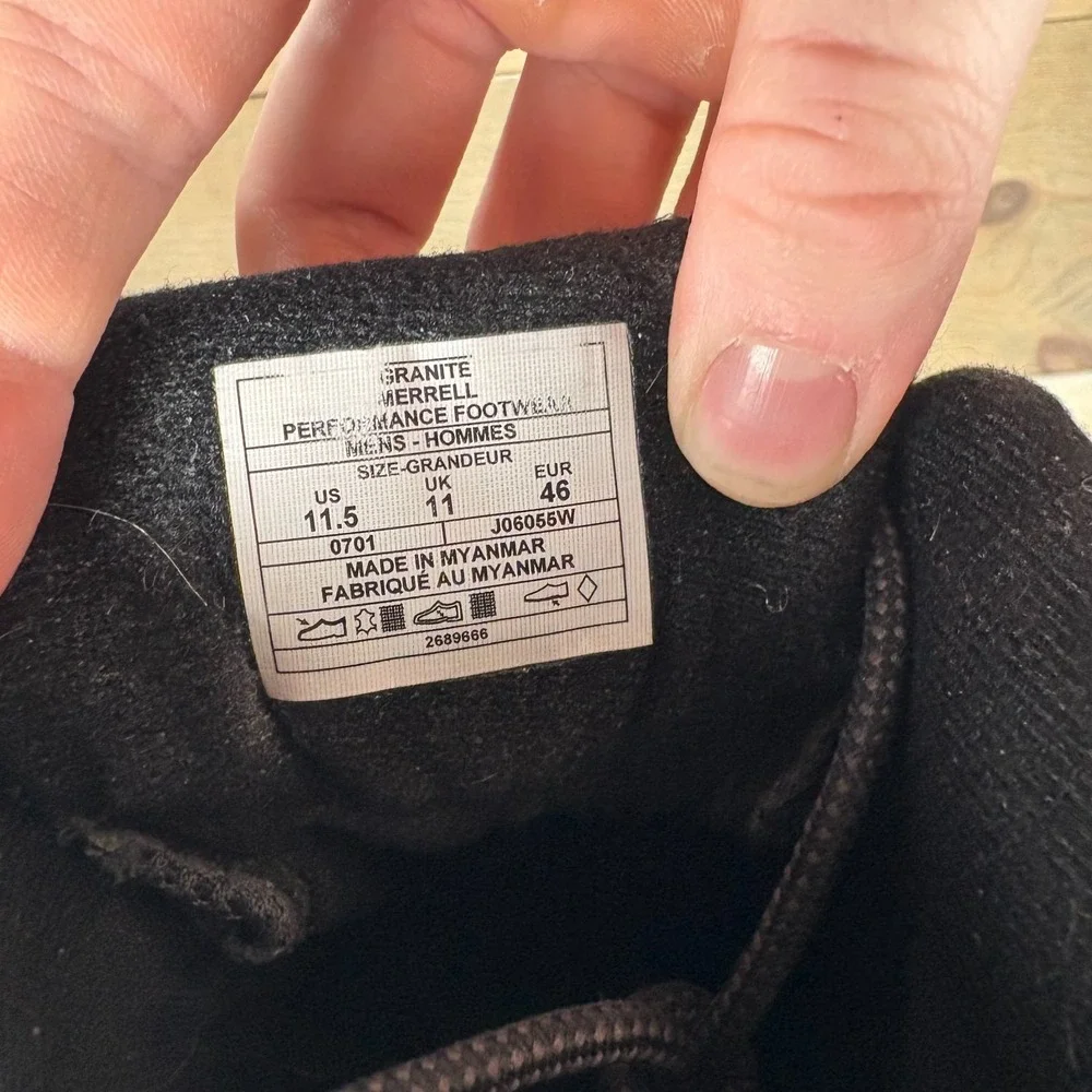 Merrell pre owned